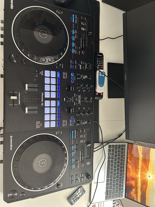 Mesa de Dj DDJ- REV 5