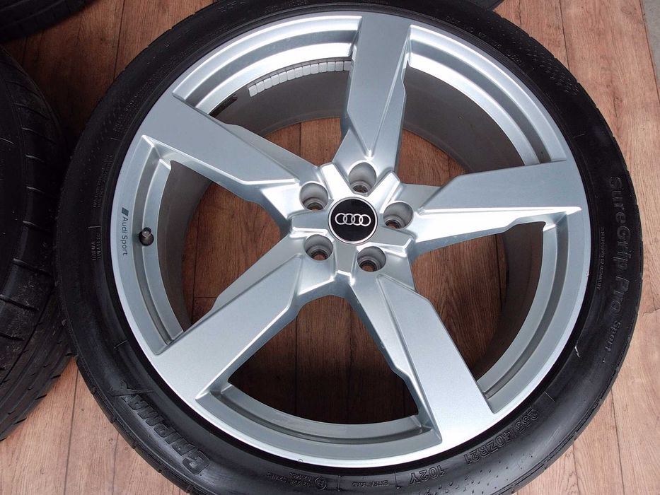 Felgi Audi A6 A7 A8 Q4 Q5 Q7 Skoda Vw 21 5x112 ET 34