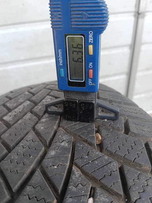 215/70 R16 100T  Nexen WinGuard snow'G3 WH21