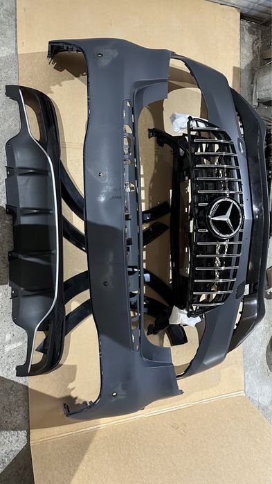Обвес бампера решетка расширители Body kit Mercedes GLS 63 AMG X166