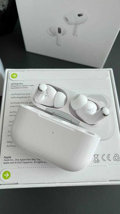 Навушники AirPods PRO 2 Lightning