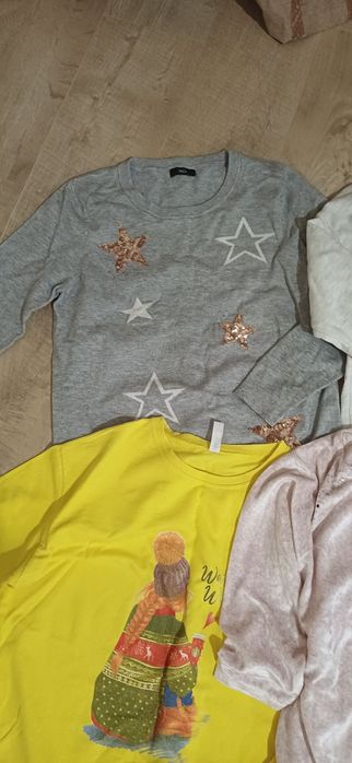 Гарний одяг на дівчину