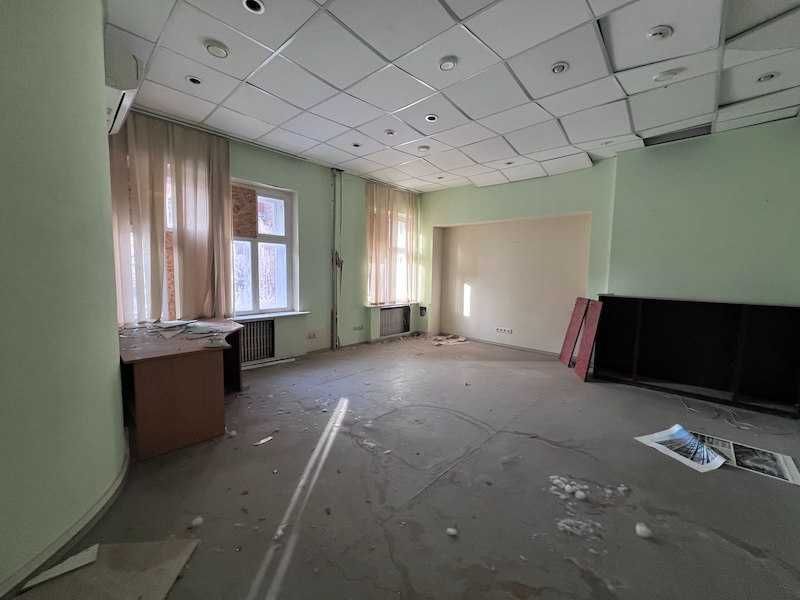 Продажа помещения 680 м2, м. Научная ул. Чичибабина, Харьков