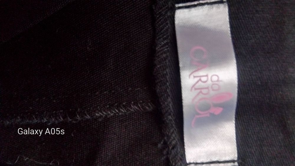 Продам дуже красиву форму на дівчинку!!