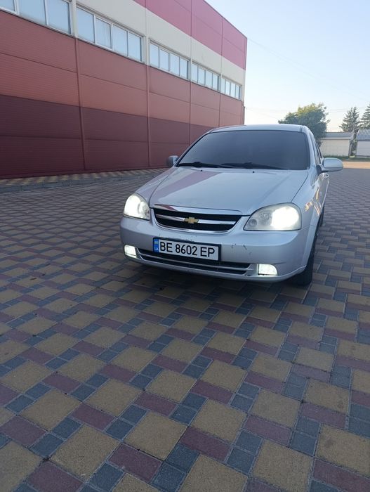 Chevrolet Lacheti 1.8 газ/бензин.