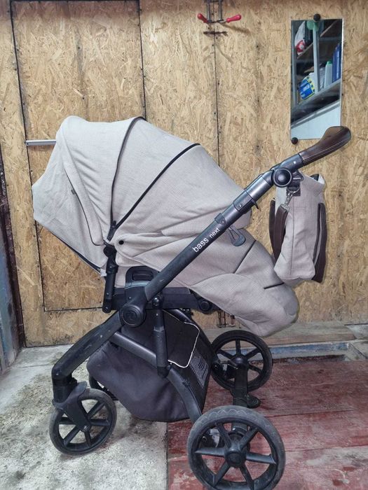 Коляска 2 в 1 Roan Bass Next