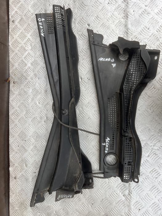 Жабо пластик под лобовое Хонда аккорд 7 Honda accord год 2003 Америка