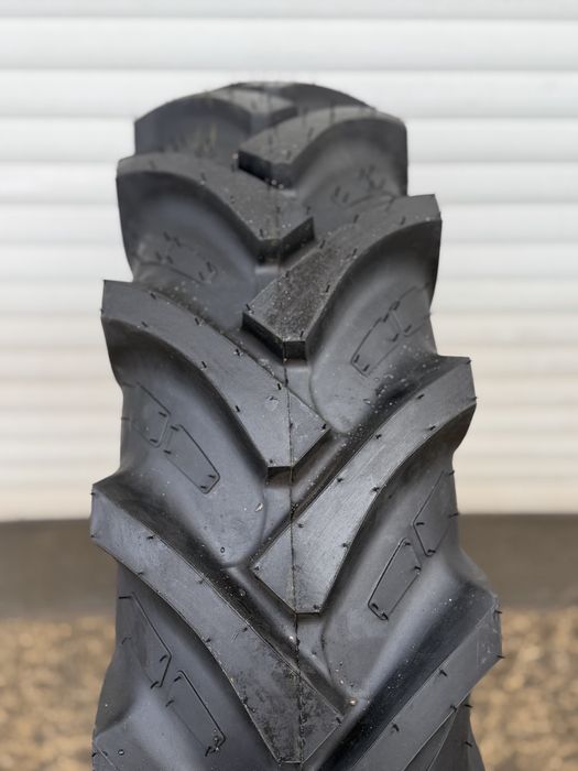 opona 12.4-28 8PR AT-1360 NEW Traxmax