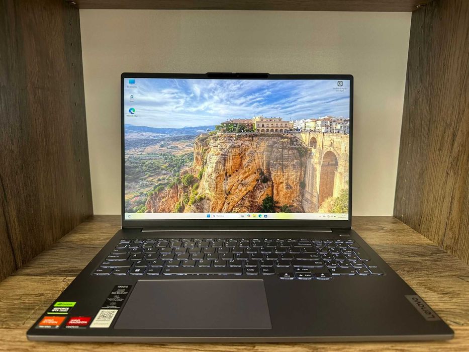 Laptop Lenovo IdeaPad Pro 5 16APH8 RYZEN 7 7840HS/16GB/RTX gwarancja