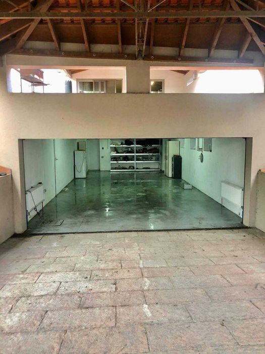 Дом с жилым подвалом 18 соток Свой парк 3 мастер спальни Б Фонтан