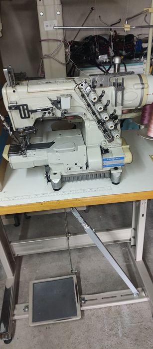 Продам швейні машини