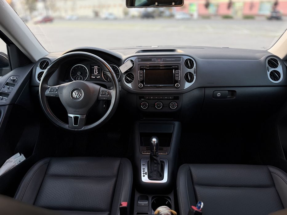 Volkswagen Tiguan 2013 VIN WVGAV3AX4DW586252 фото оголошення 3 з 8