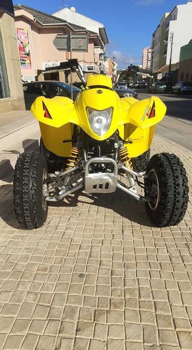 Moto 4 Com Avaria "LER DESCRIÇÃO