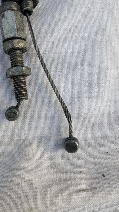 Продам троси газу на мотоцикл Suzuki bandit