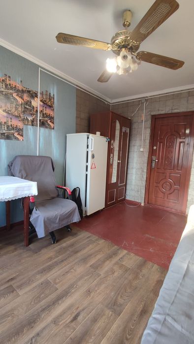 Светлая комната в коммуне, на Черемушках