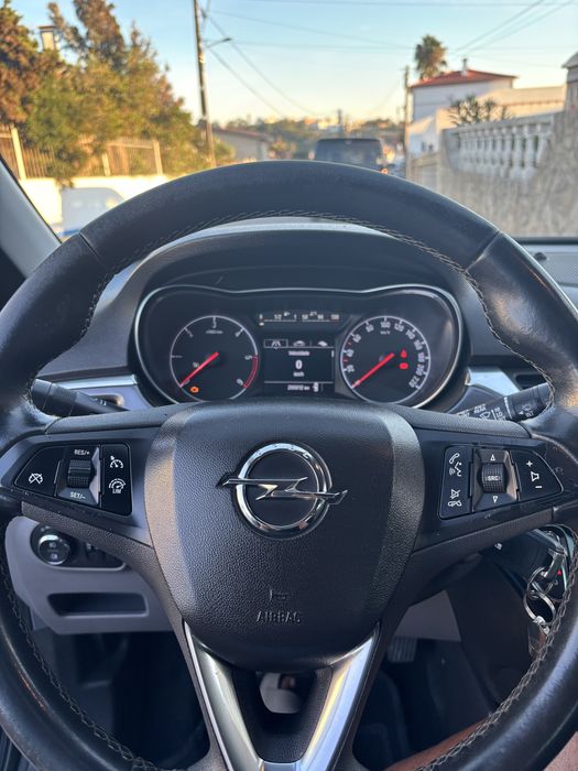 Opel Corsa E 1.3 CDTI — 2016— 294.000 km