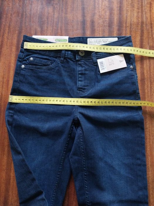 Джинси скіні жіночі