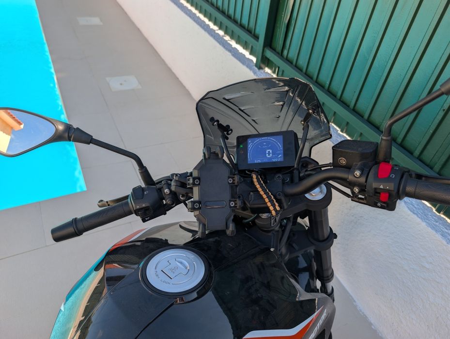 QJMotor TRX 125cc - Menos de 1 ano