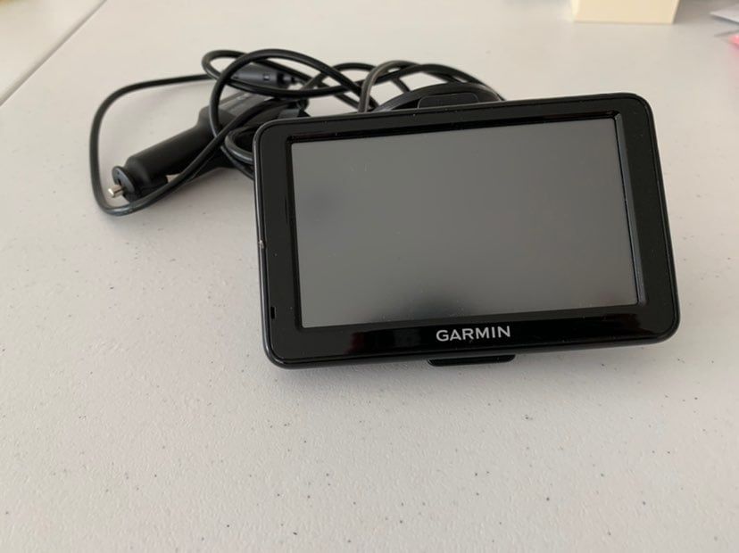 GPS Garmin nuvi 2455.