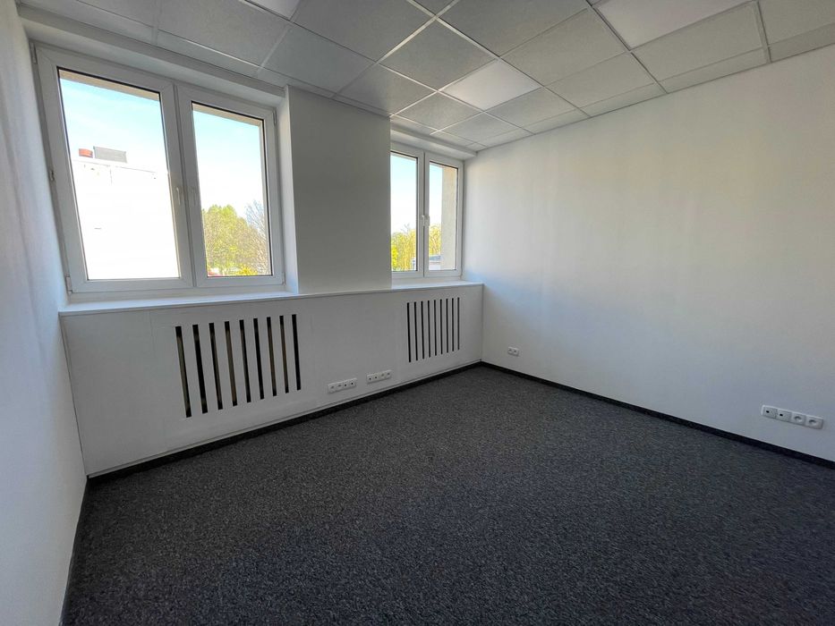 Lokal biurowy, ok. 13 m2 ul. Opolska 11-19