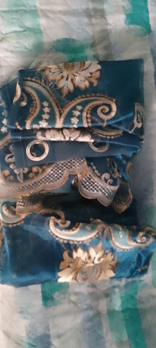 Продаеться нові тюлі і штори