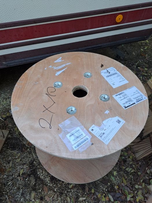 Szpula po kablu, stolik sklejka