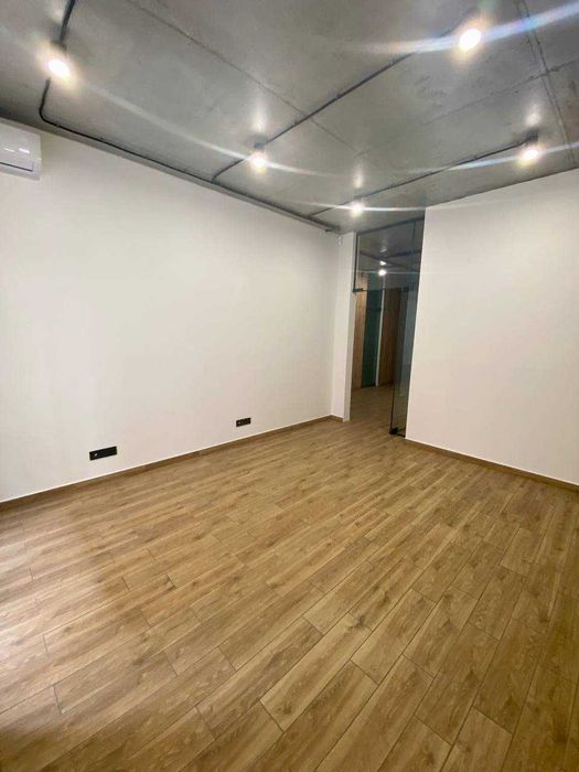 Оренда офісного приміщення в ЖК Подол Град, вул. Дегтярна, Воздвиженка