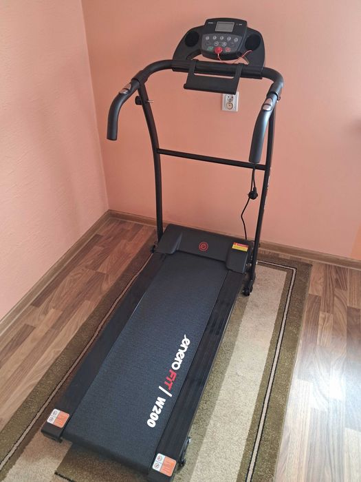 Bieżnia EneroFit 200W