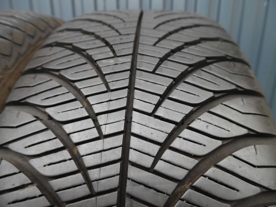 401. Opony WIELOSEZONOWE 185/60/15