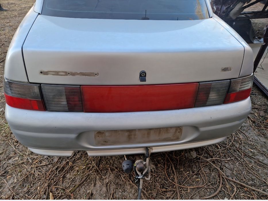 Кришка багажника ваз 2110