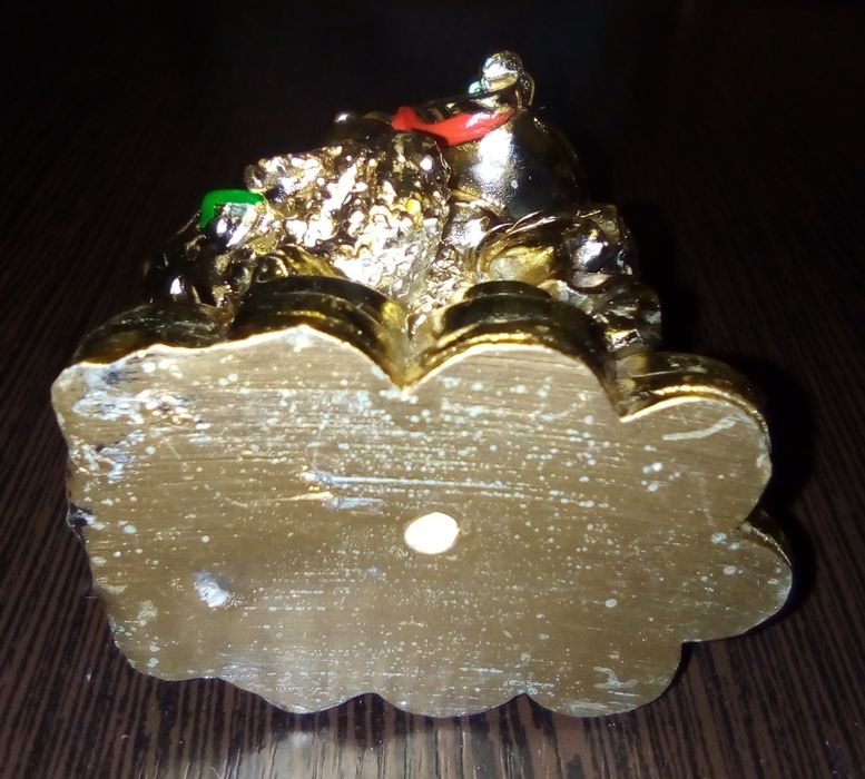 Статуетка Священного Будда