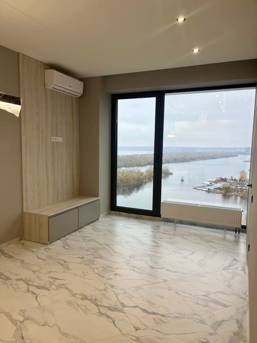 Продаж квартири з ремонтом 52 м2 в Барто!