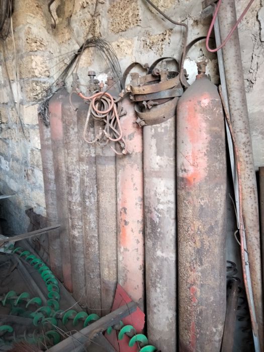 Баллоны метановые.