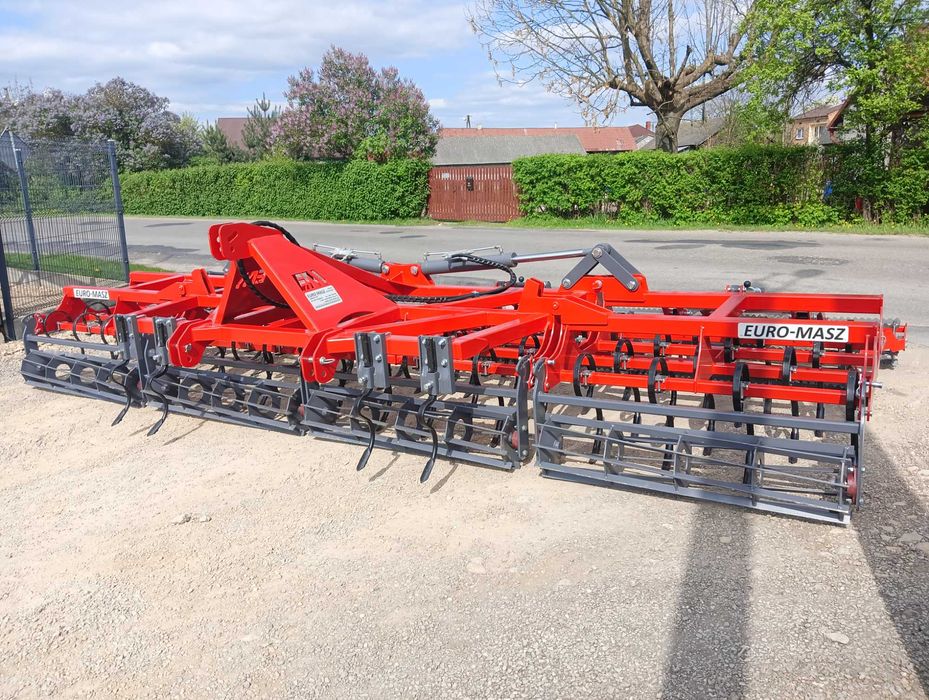 AGREGAT uprawowo-przedsiewny/ NIETOPERZ/ agregat bierny EURO-MASZ