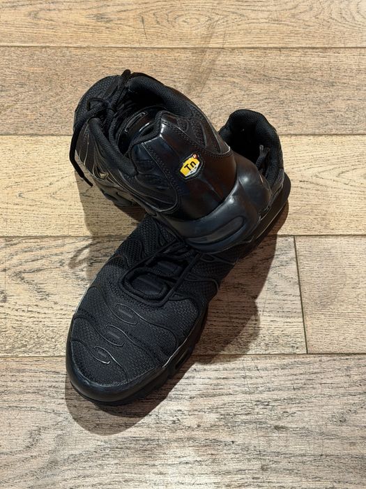 Sprzedam nowe buty Nike Tn