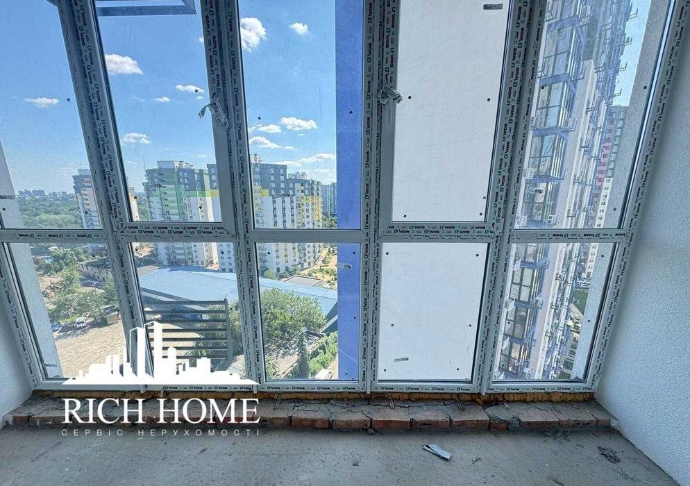 Продаж 3-кімнатної квартири в ЖК «Сирецькі Сади»  96,8 м²