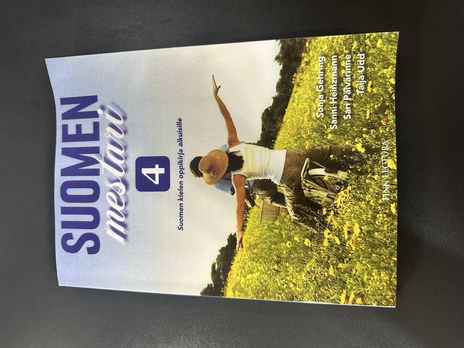 Підручник з фінської Suomen Mestari 4