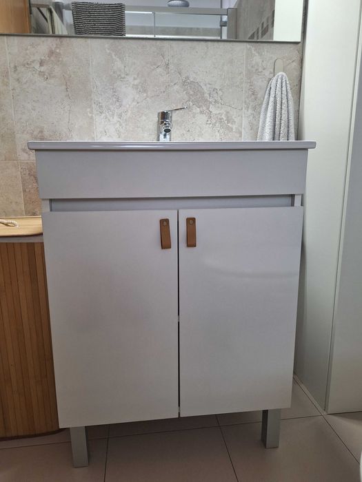 Móvel de casa de banho