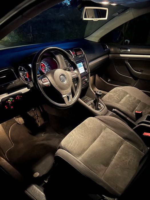 VW Golf Variant 2.0 TDi Highline