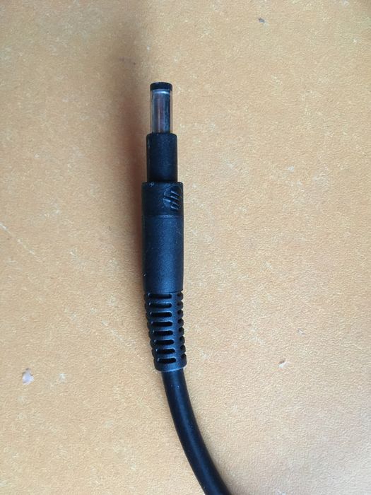 Зарядка HP (блок питания) к ноутбуку