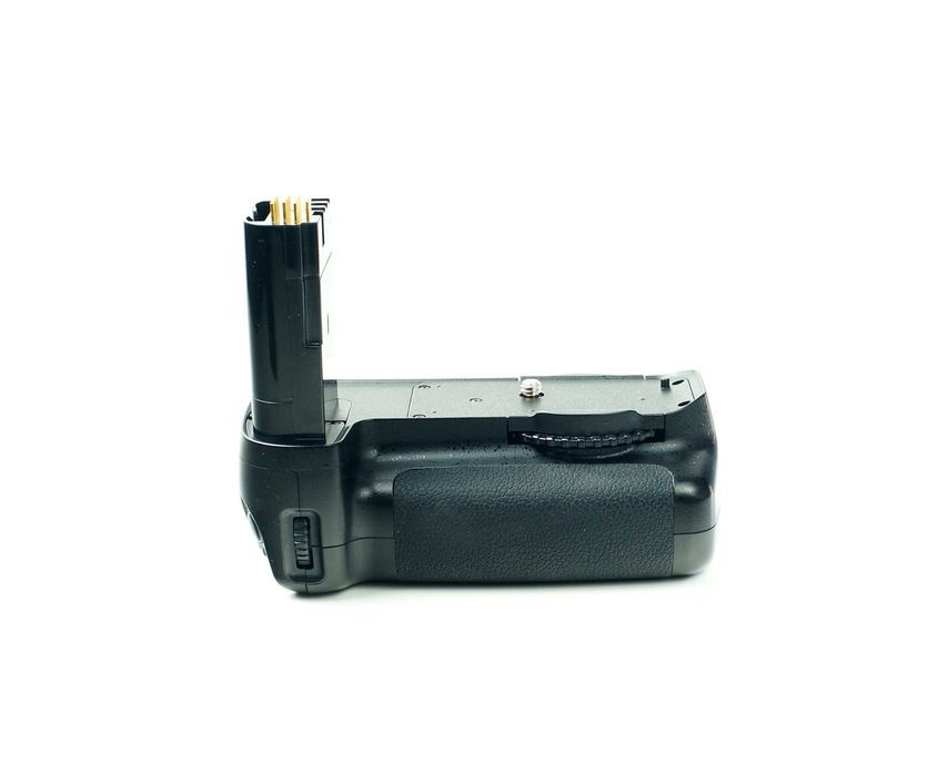 Battery Grip Nikon D80 D90 2xAKU - Bez Koszyka - Stan BDB -