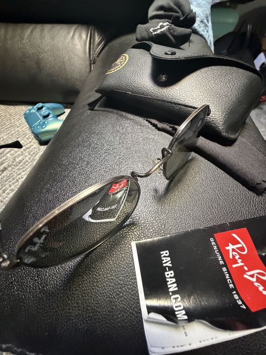 Ray-Ban Round Metal dourado