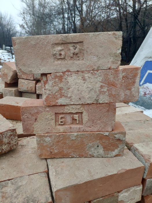 Кирпич царский спил