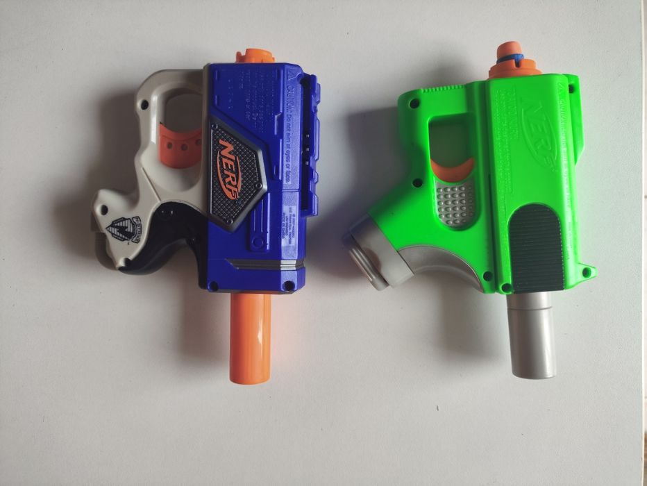 2 pistolas Nerf  usadas em bom estado