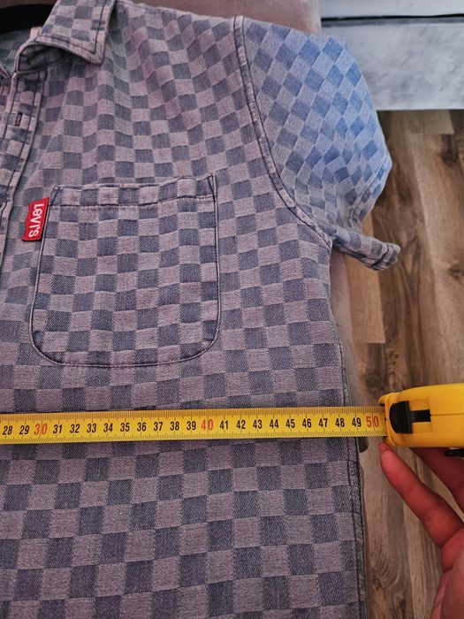 Koszula levis miekki materiał