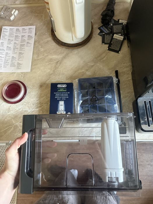 DeLonghi Eletta Explore ECAM450.65.G / почти новая / Cold Bre