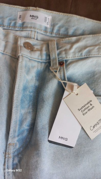 Джинси жіночі MANGO