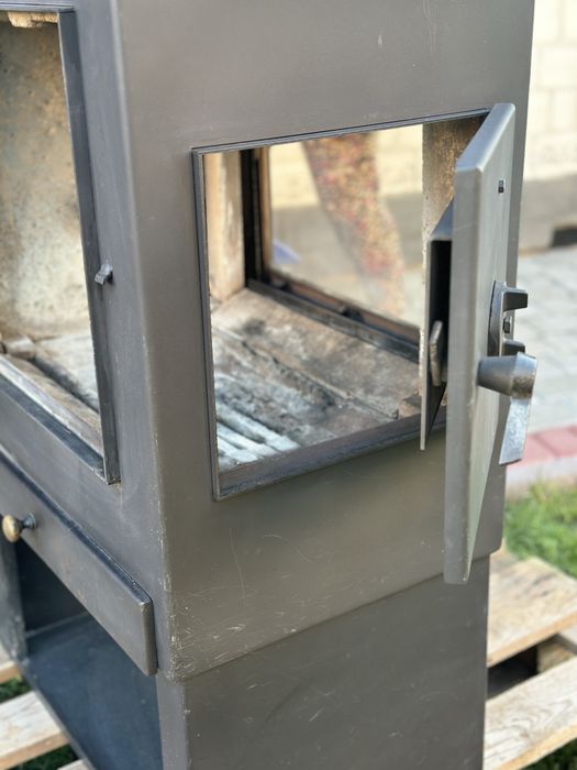 Камін для дому, гаражів, бісєдок