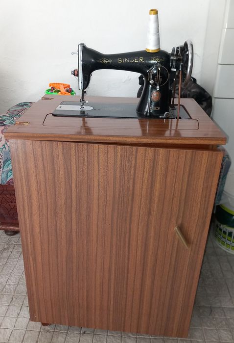 Máquina de costura Singer