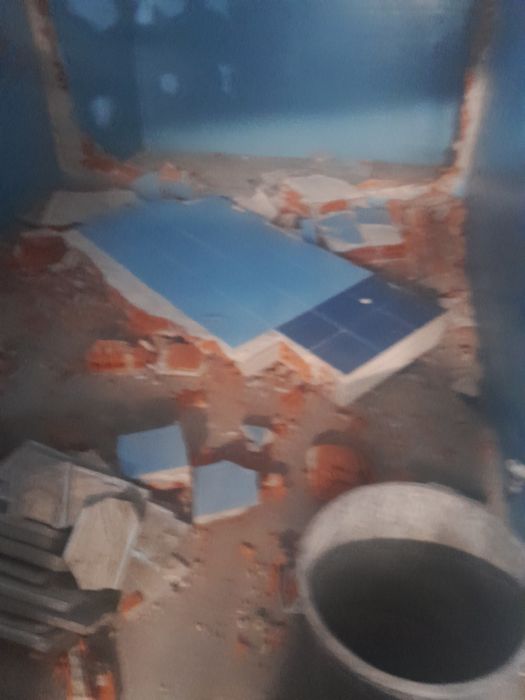 Faço cargas de emtulho madeiras pladur papelão moveis